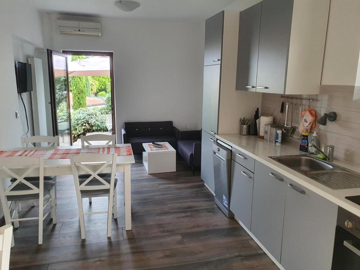 Apartman Vida Ічичі Екстер'єр фото