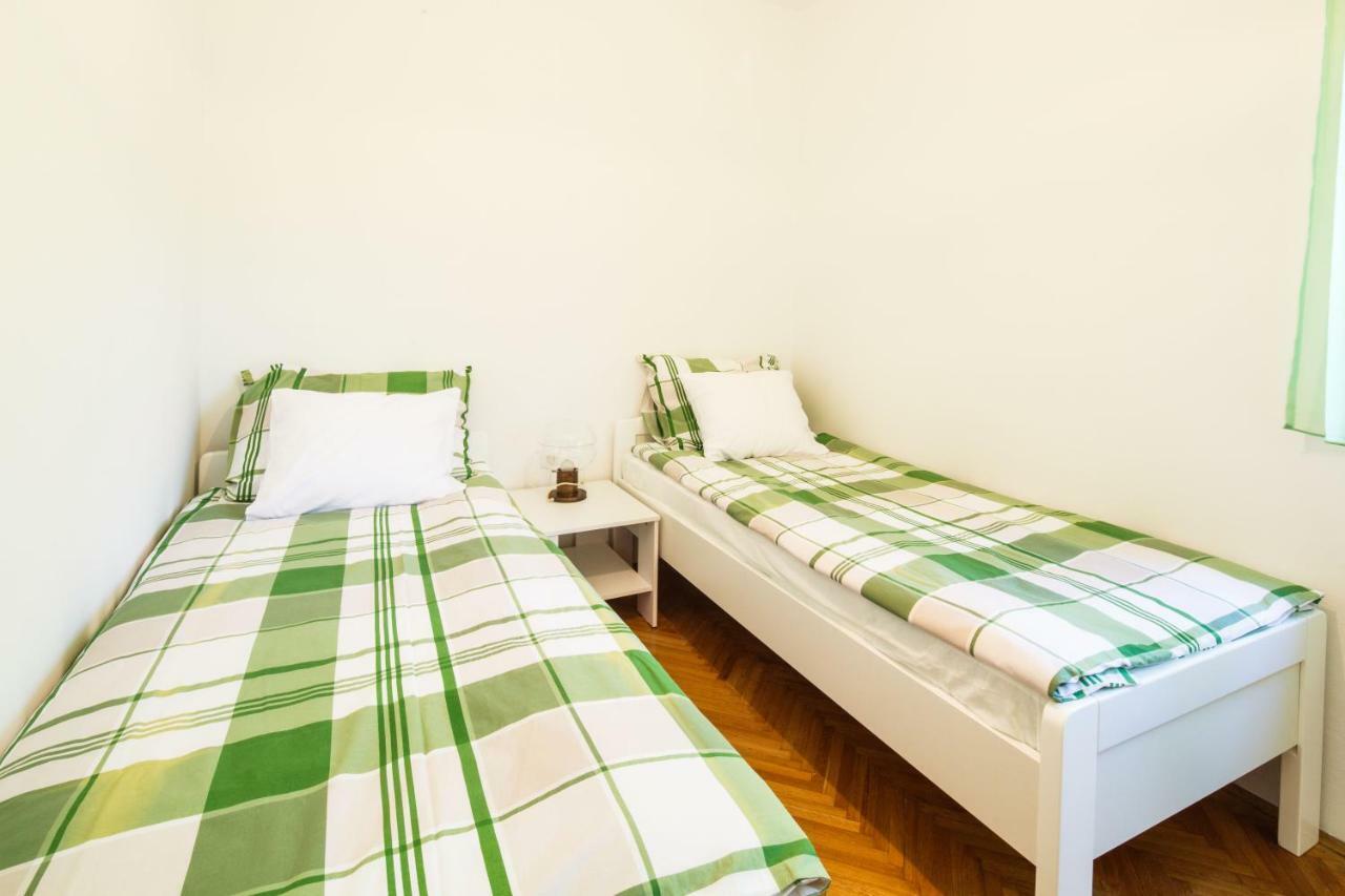 Apartman Vida Ічичі Екстер'єр фото